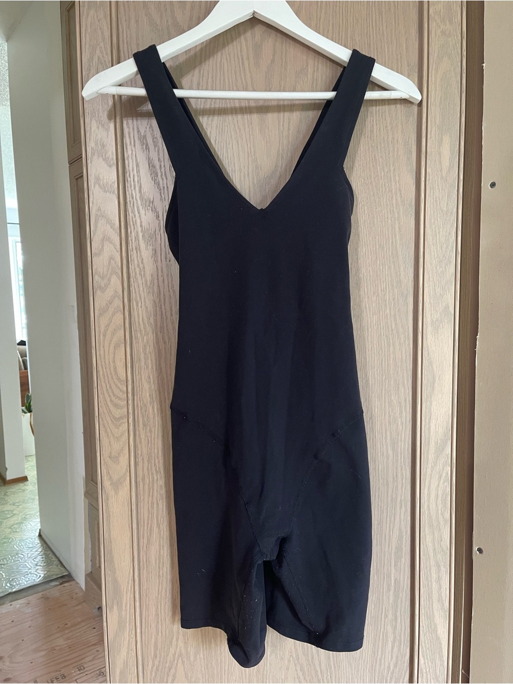 ALO Yoga Black Sleeveless V-Neck Romper